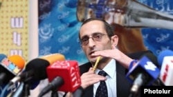 Председатель Национальной комиссии телевидения и радио Григорий Амалян