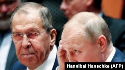 Ռուսաստանի արգործնախարար Սերգեյ Լավրովը և նախագահ Վլադիմիր Պուտինը, արխիվ: 