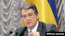 Виктор Ющенко предложил избрать нового президента и парламент