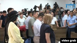 16 жастағы Шерзат Полаттың өліміне қатысты іс бойынша үкім оқылып жатқан сәт. Талдықорған, 5 маусым 2025 жыл.