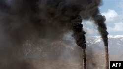 دود ناشی از یک کوره خشت پزی در کابل