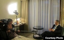 Кристина Крауз һәм Мостафа Җәмилоглу