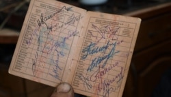 Автографы летчиков-космонавтов