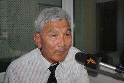 Омурбек Абдрахманов.