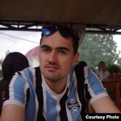 Крис Риклтон.