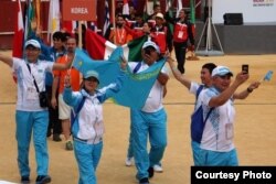 Қазақстан құрамасы Малагадағы бүкіәлемдік трансплант ойындарының ашылу рәсімінде. Испания, 25 маусым 2017 жыл.