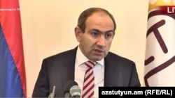 Նիկոլ Փաշինյան, արխիվ