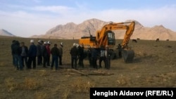 Баткенде мумияны көмүү учурунан. 14.10.2017.