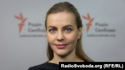 Олена Сотник