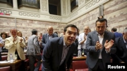 Алексис Ципрас парламентте. 10-июль