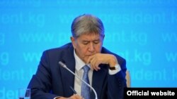 Алмазбек Атамбаев