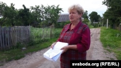 Надзея Карапузава, вясковы «сакратар»