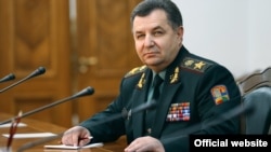 Степан Полторак