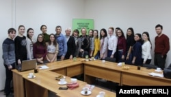 Чарада катнашучылар