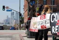 Лос-Анджелес: участники акции протеста требуют отложить выплату арендной платы на период пандемии