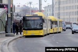 Гарадзкі «МАЗ» на вуліцы Менску, архіўнае фота