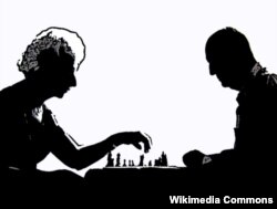 Вера и Владимир Набоков играют в шахматы