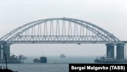 Керч кысыгындагы көпүрө