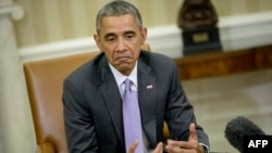 Барак Обама журналисттерге билдирүү жасап жатат. 3-март,