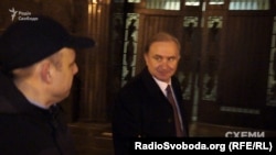 Віктор Капустинський каже, що вітав в АП колегу з днем народження