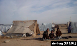 Мирные жители были перемещены в результате боевых действий в районах Джаузджана Дарзаб и Куш-Тепа еще до захвата власти талибами. 31 декабря 2017 года.