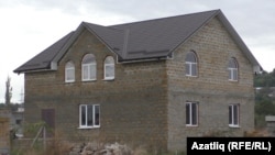 Талят әфәнде йортына җимерелү яный