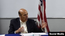 هوگو لارنس شارژدافیر سفارت ایالات متحدۀ امریکا در کابل