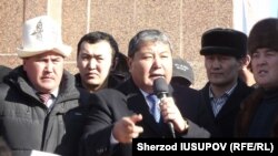 Мелис Мырзакматов митинг учурунда