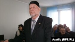 Айдар Хәлим чыгыш ясый