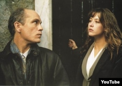 Antonioninin son filmi "Buludlar arasında", 1995-ci il.