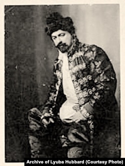 Артист Імператорських театрів Василь Тарновський в опері М. Мусоргського «Борис Годунов» (з архіву Л. Габбард)