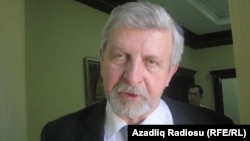 Аляксандар Мілінкевіч