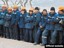 Мигранты из Центральной Азии в России.