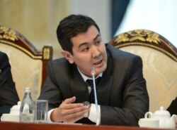 Руслан Акматбек.