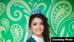 Чиләбе өлкәсенең "Татар кызы 2015" бәйгесе җиңүчесе Юлия Юртеева