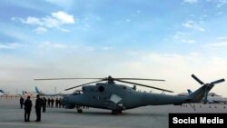 هلیکوپتر های که هند به افغانستان کمک کرده است.