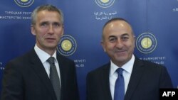Йенс Столтенберг жана Мевлут Чавушоглу, Анкара, 9-октябрь