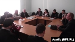 Утырышта катнашучылар