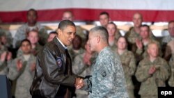 ترمپ: این عساکر برای دولت سازی در افغانستان تلاش نکنند همه توجه شان را بر رفع تهدیدهای حتمی متمرکز نمایند.