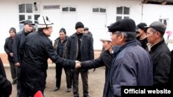 Асылбек Жээнбеков Баткенге иш сапары маалында