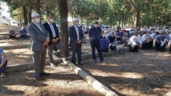 Турецкому санитарному самолёту разрешили прилететь только 9 июля. Тело Кемаля Учкуна было перевезено в его родной город Денизли на юге Турции, где его похоронили 12 июля.