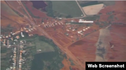 У 2010-му червоним шламом алюмінієвого заводу залило угорське містечко Айка поблизу Будапешта