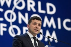 Президент України Володимир Зеленський виступає з промовою на щорічній зустрічі Всесвітнього економічного форуму (ВЕФ) у Давосі, 22 січня 2020 року