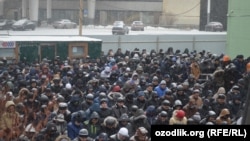 Москвадагы мусулмандар айт намазда