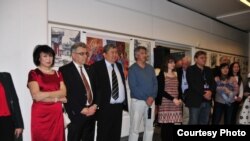 Көргөзмөгө келген коноктор