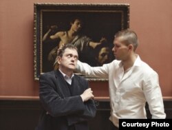 Марк Роллингер и порнозвезда Джордан Фокс любят ходить в музеи