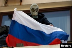 Проросійський активіст у Маріуполі, 7 травня 2014 року