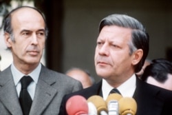 Валеры Жыскар дʼЭстэн і Гельмут Шміт, 1974 год