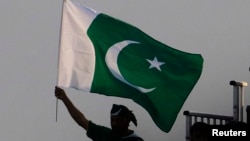 استخبارات پاکستان به شکل مداوم از سوی مقامات افغان به حمایت تروریزم متهم شده است.