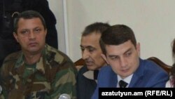 Ադրբեջանցի դիվերսանտ Դիլհամ Ասկերով Ստեփանակերտի դատարանի դահլիճում, 27-ը հոկտեմբերի, 2014թ.